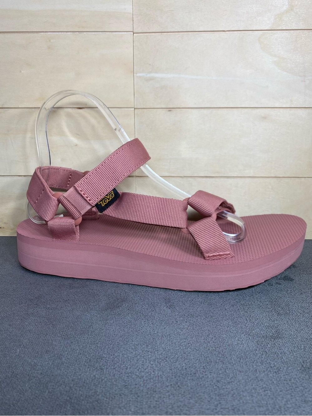 Teva Universal Midform Sandals Desert Sand Women's Size 9 Shoes Puce